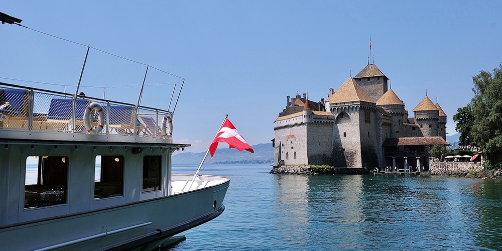 Sur les bords de la Riviera Suisse